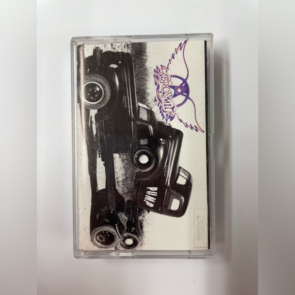 Geffen Records Other - Aerosmith Pump Audio Cassette Tape Geffen 1989 Great Condition Vintage